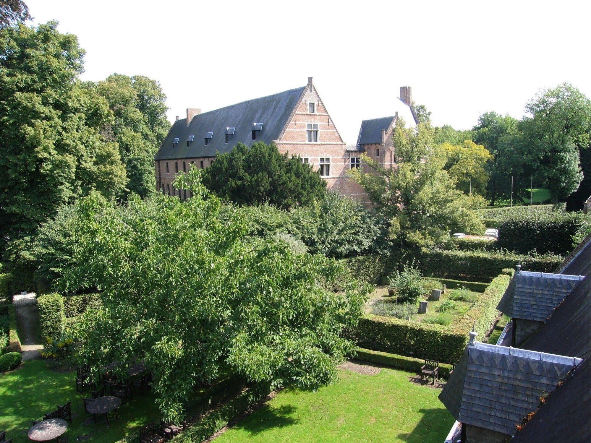 Priorij Corsendonk Otel Oud-Turnhout Dış mekan fotoğraf